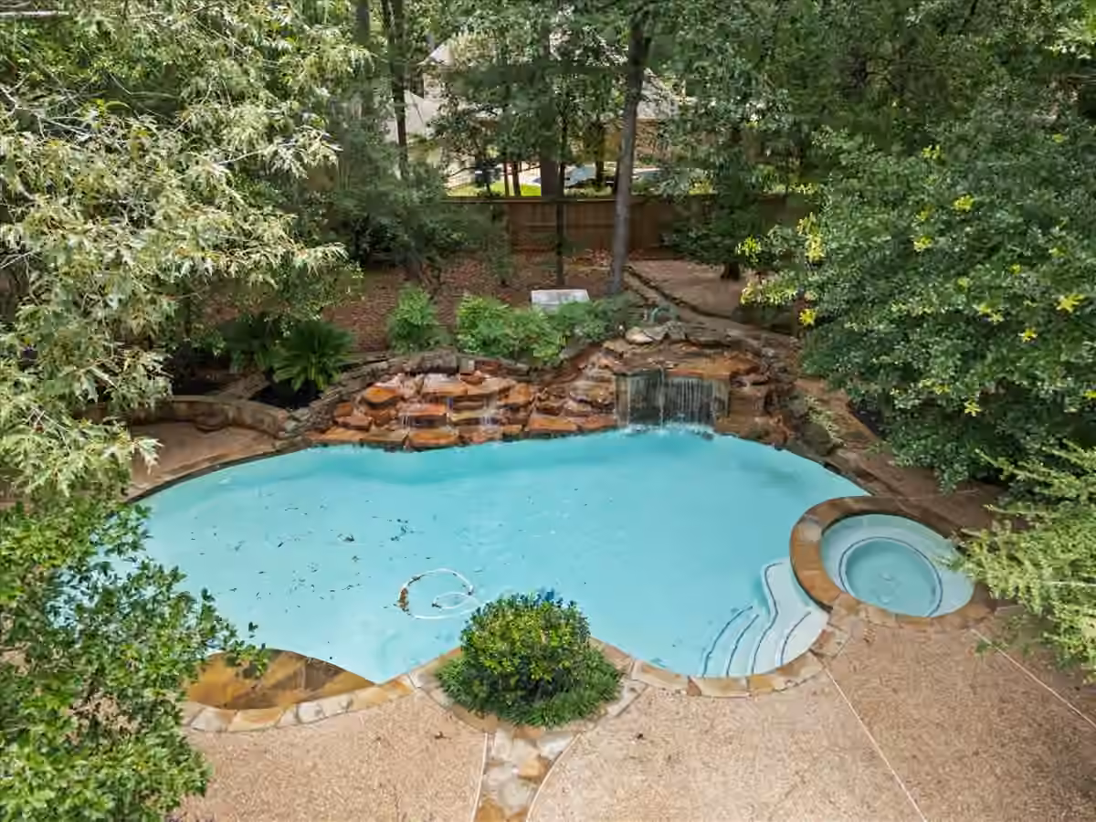 Photo 4 of 2802 Valley Manor Drive, Houston, TX