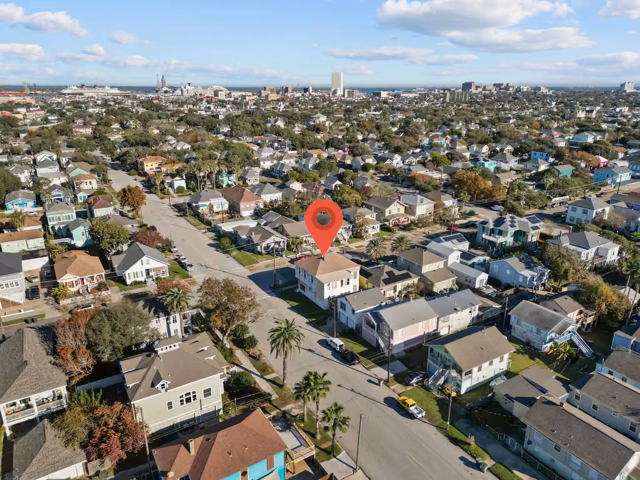Photo 7 of 2927 Avenue Q, Galveston, TX