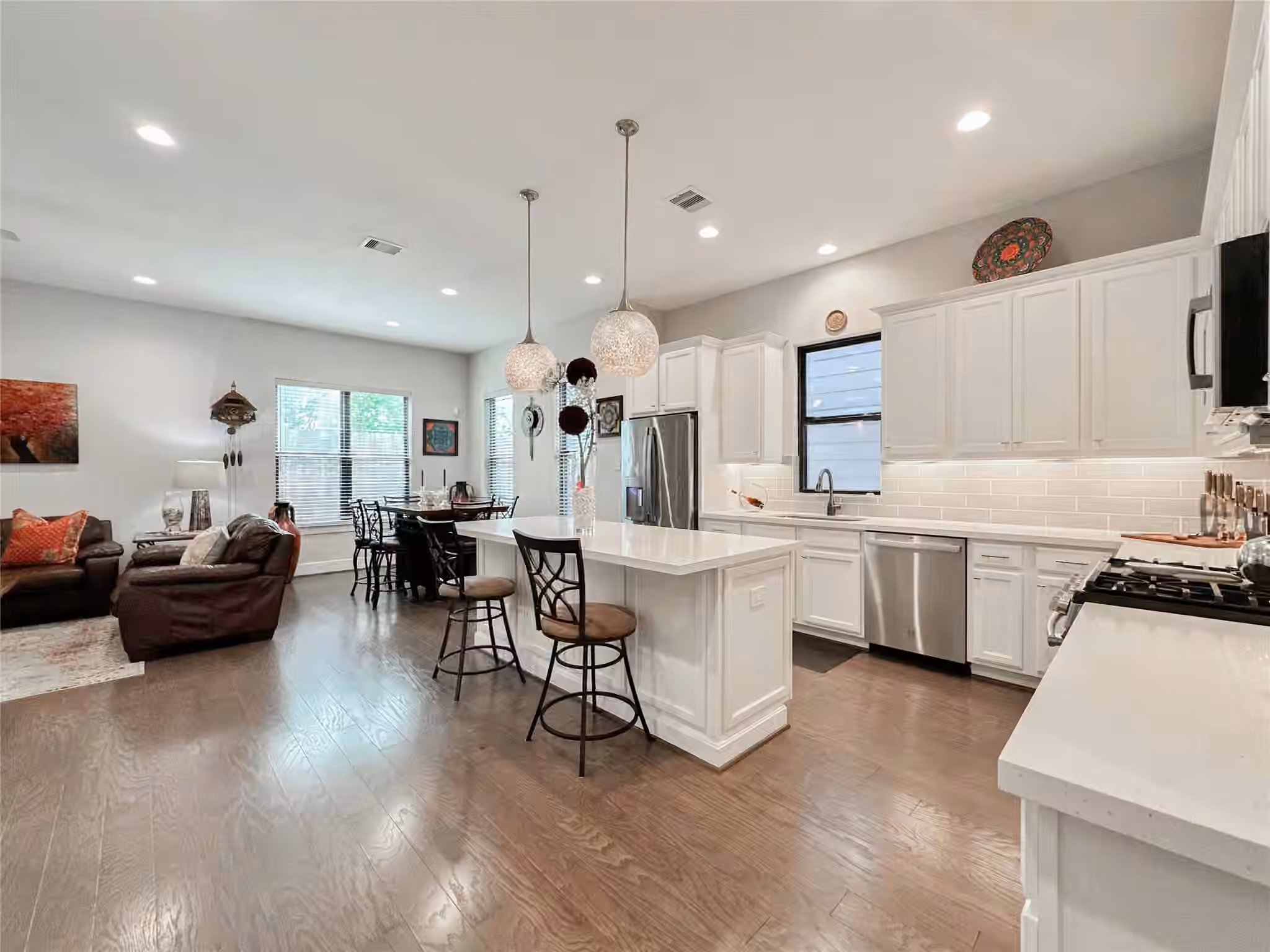 Photo 7 of 1104 Pearl Wood Drive, Houston, TX
