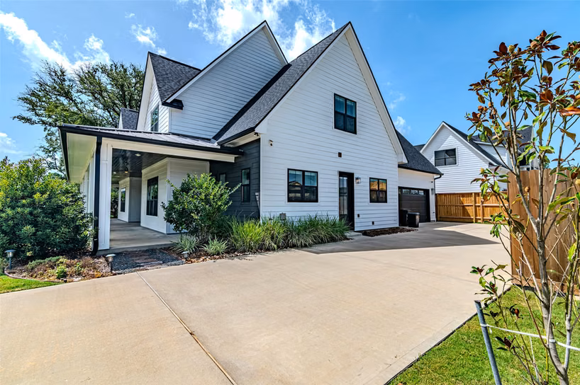 Photo 3 of 21823 White Oak View Drive, Tomball, TX