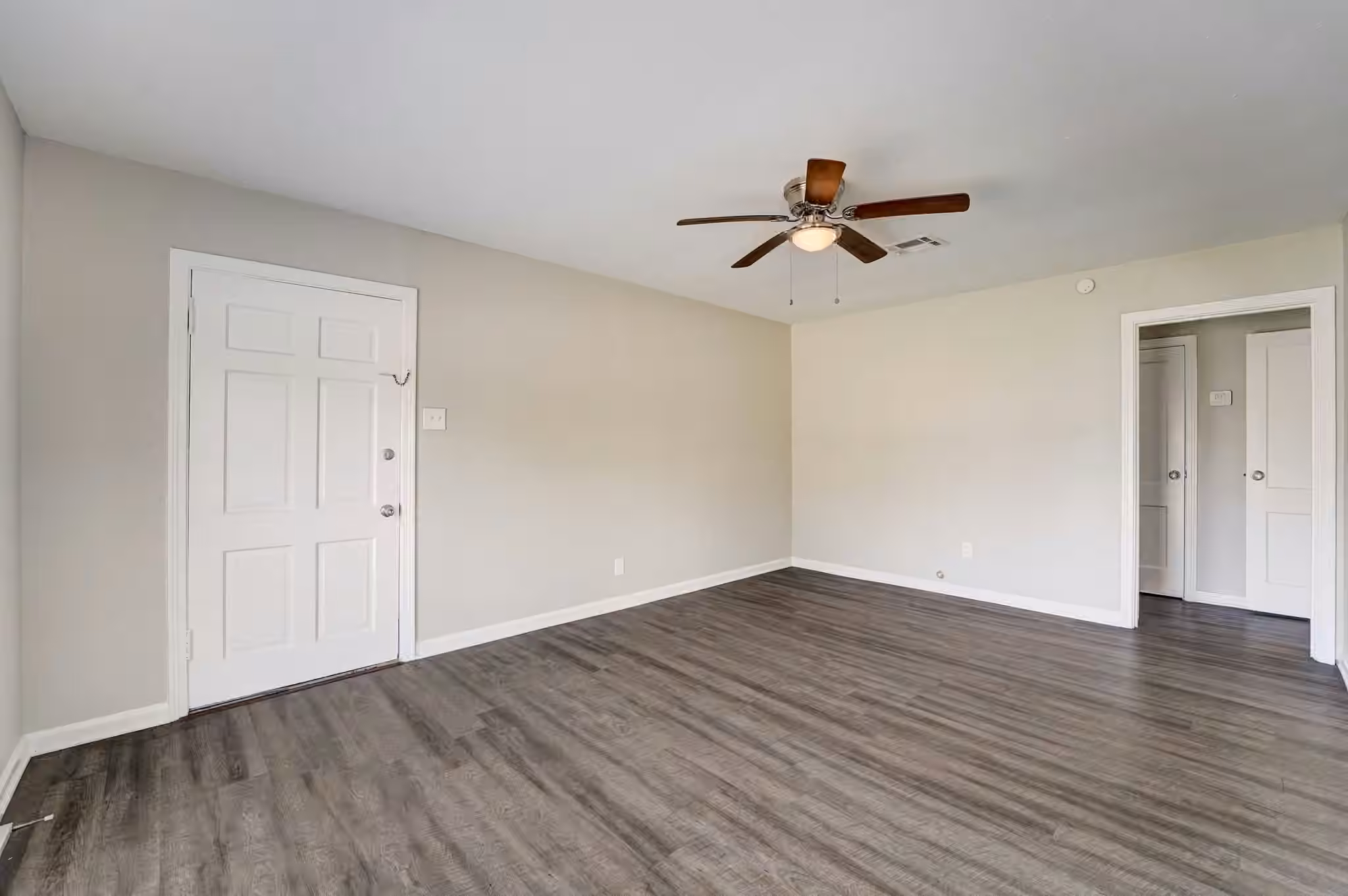 Photo 5 of 1420 Foreman Street, La Marque, TX