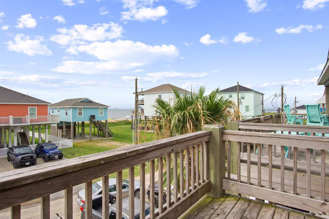 Photo of 1819 Redfish Lane, Crystal Beach, TX