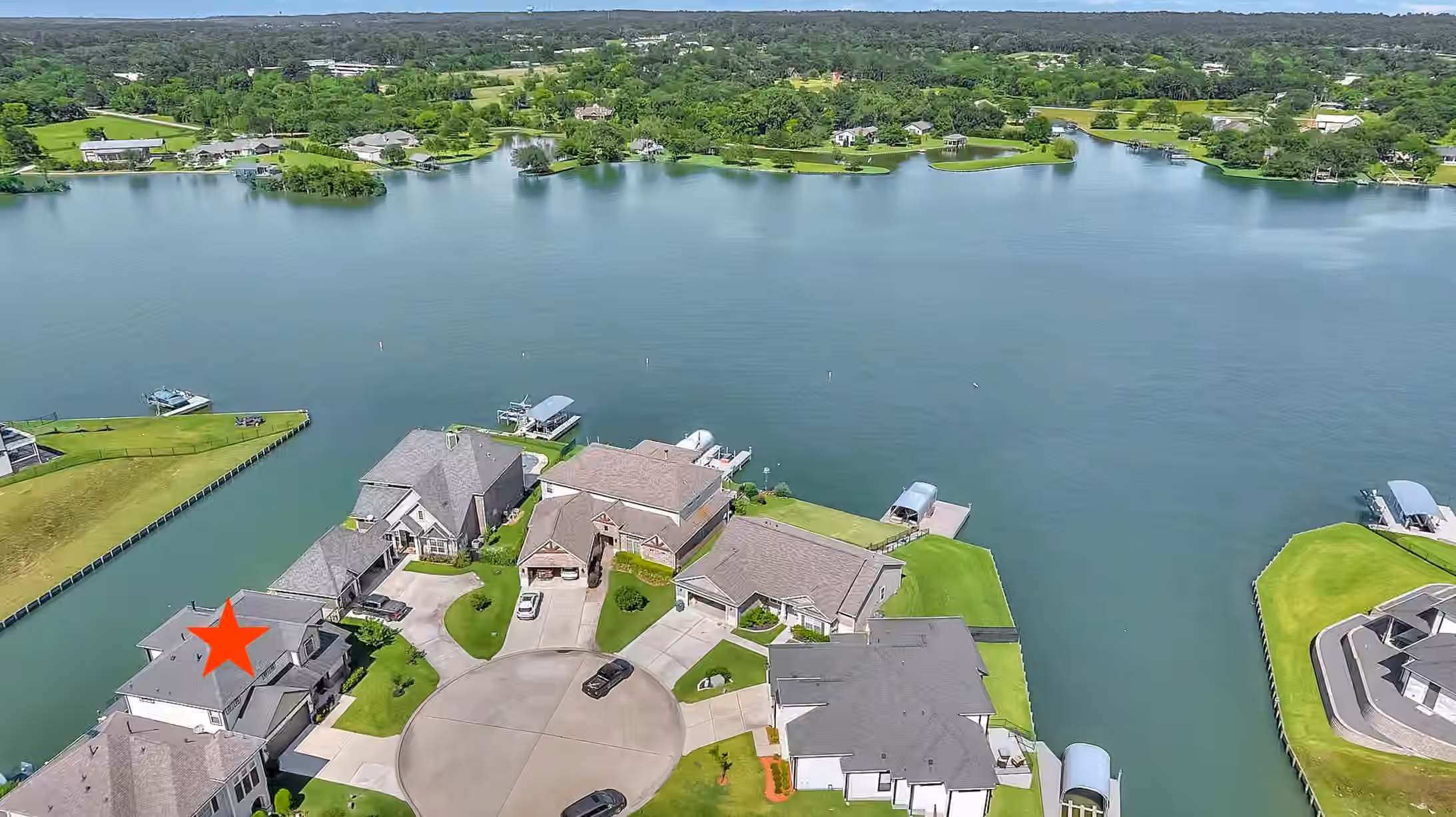 Photo 5 of 10700 S Lake Mist Lane, Willis, TX