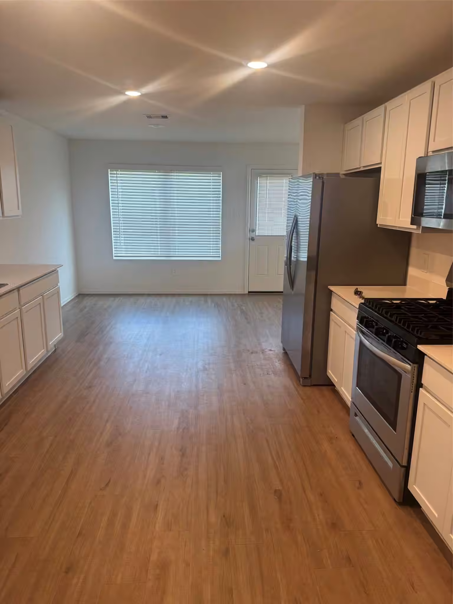 Photo 6 of 3202 Holly Stokes Way, Conroe, TX