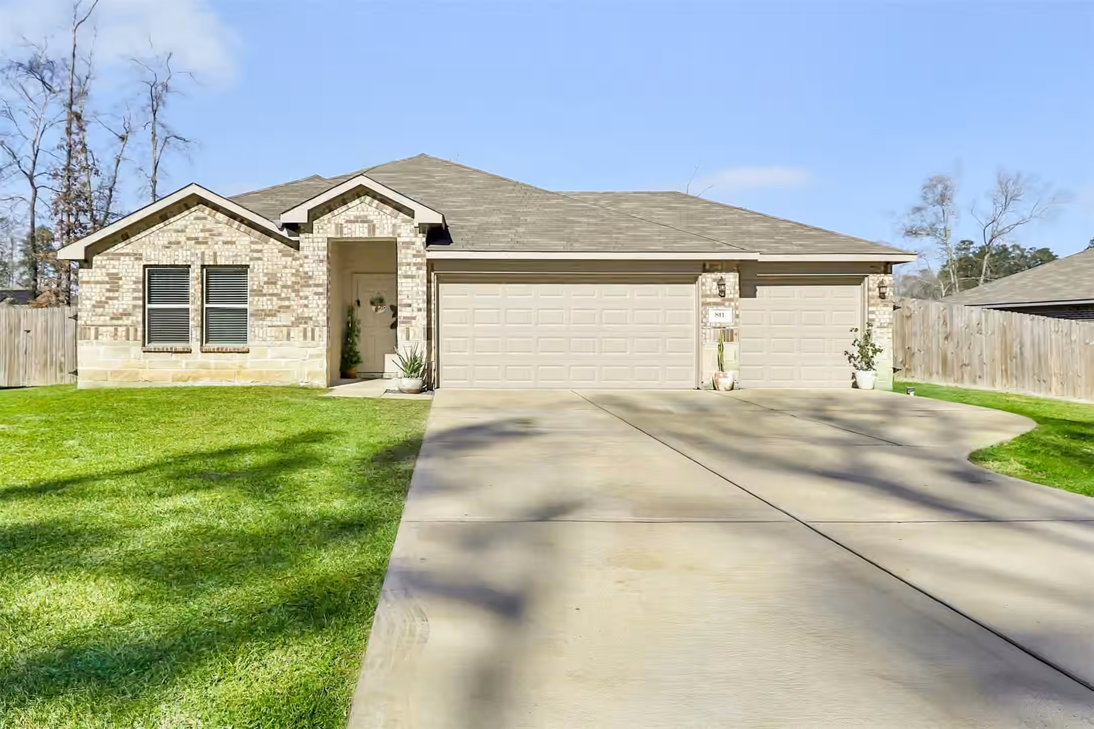 Photo of 811 Republic Road, New Caney, TX 77357