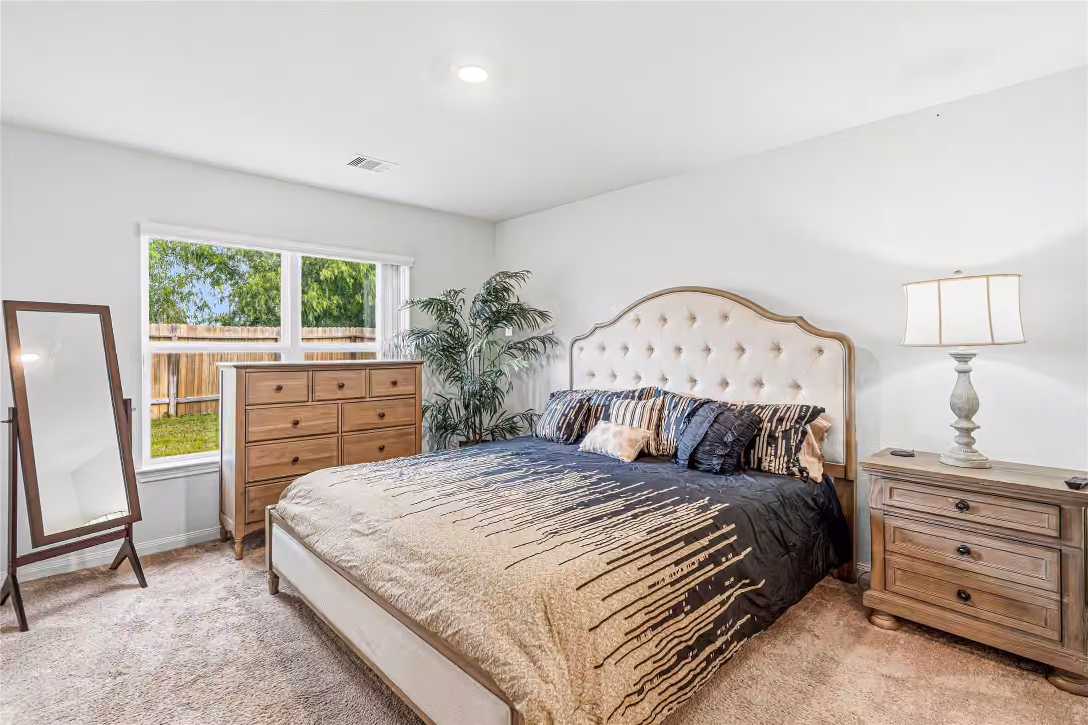 Photo 7 of 444 Maple Fawn Drive, Katy, TX