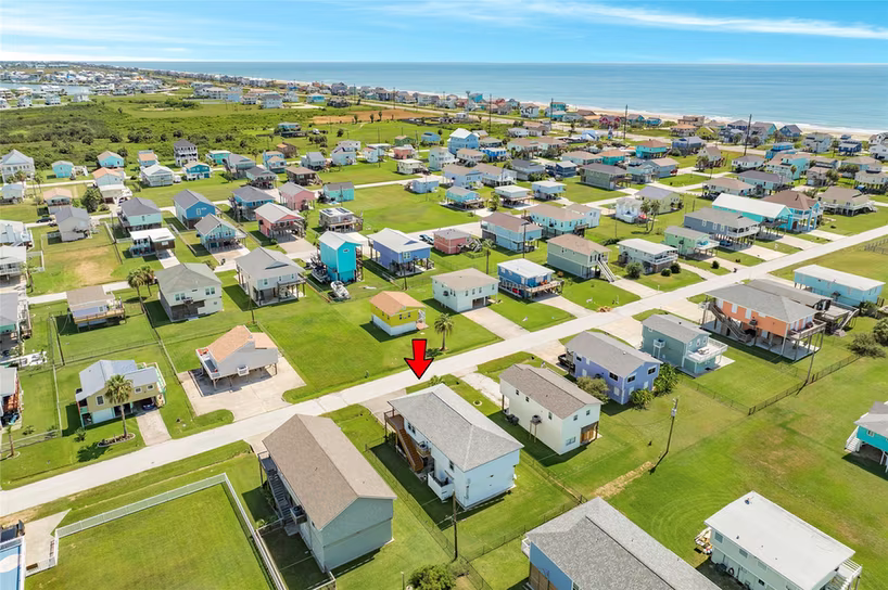 Photo 6 of 4114 Navarro Drive, Galveston, TX