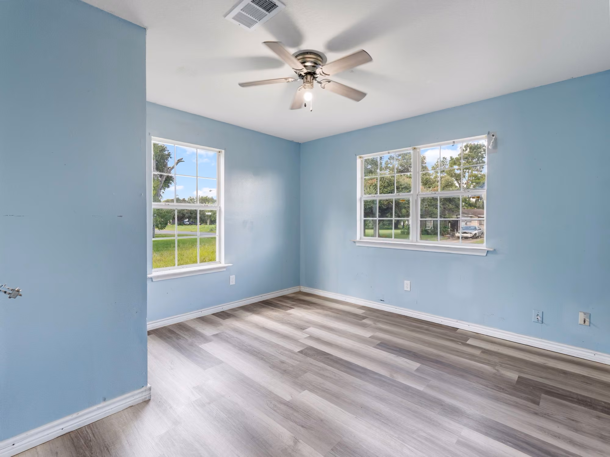 Photo 2 of 2905 Avenue A, Bay City, TX