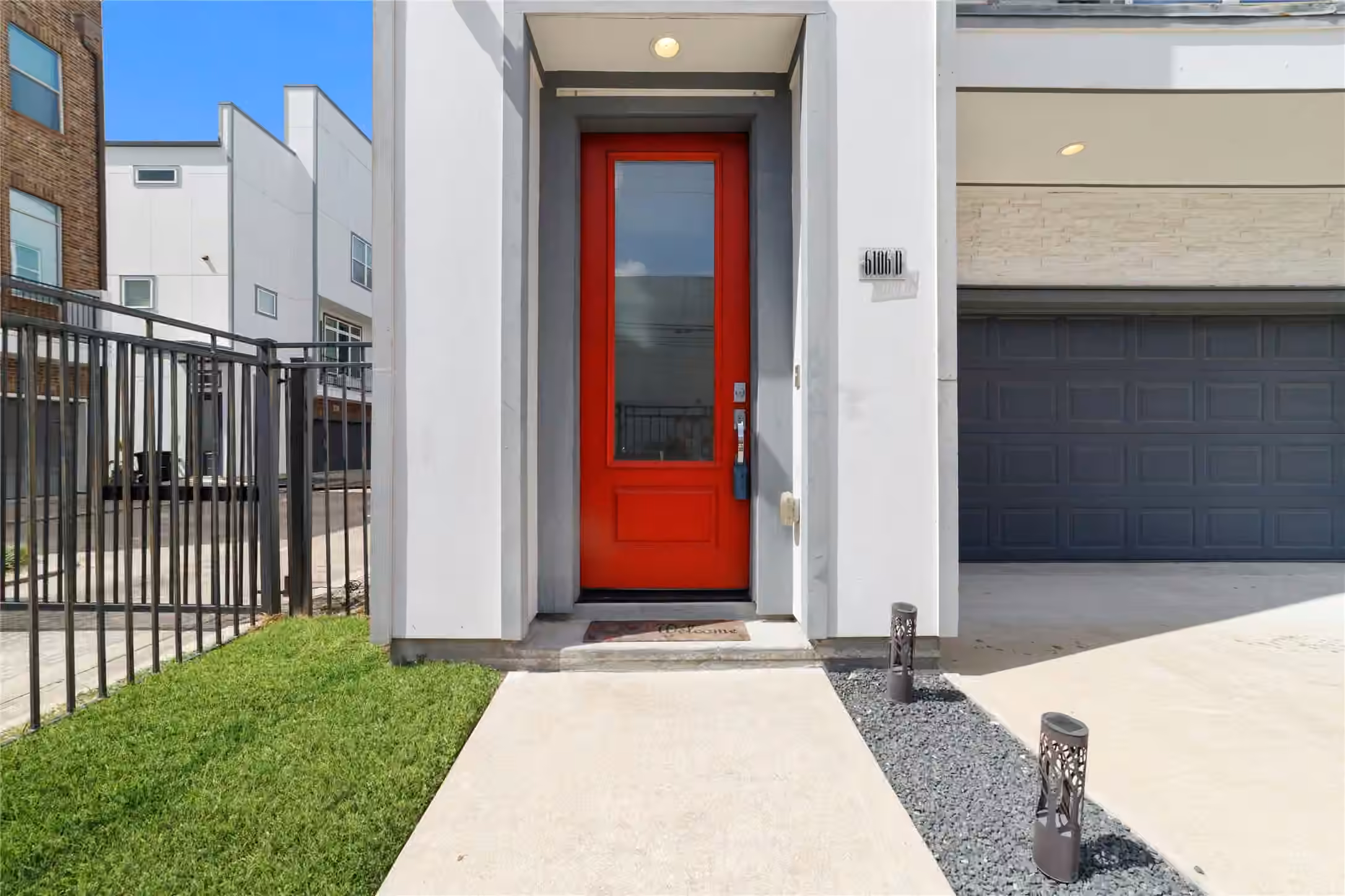 Photo 4 of 6106 Clarkson Lane D, Houston, TX