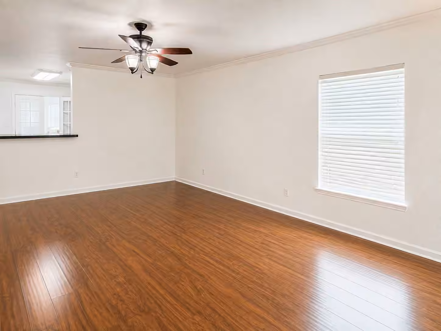 Photo 2 of 7714 Eldergrove Lane, Richmond, TX