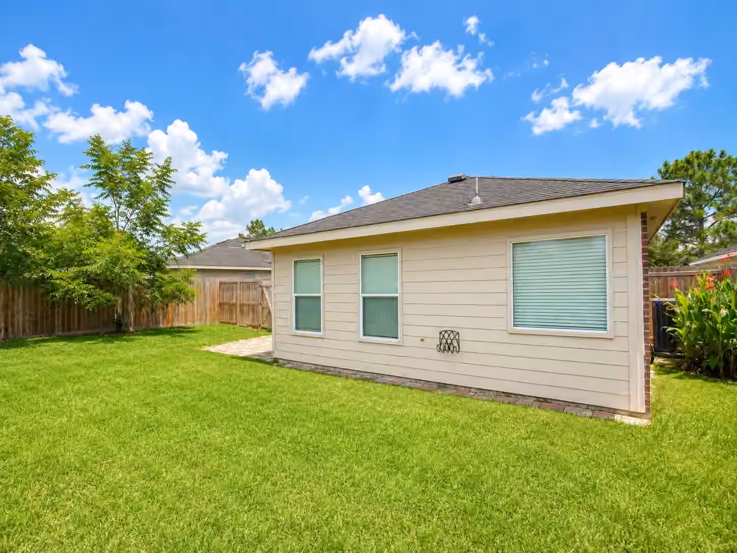 Photo 7 of 7714 Eldergrove Lane, Richmond, TX