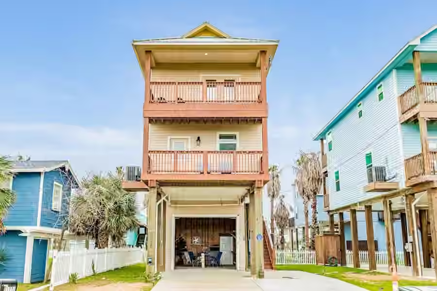Photo of 11221 Schwartz Drive, Galveston, TX 77554
