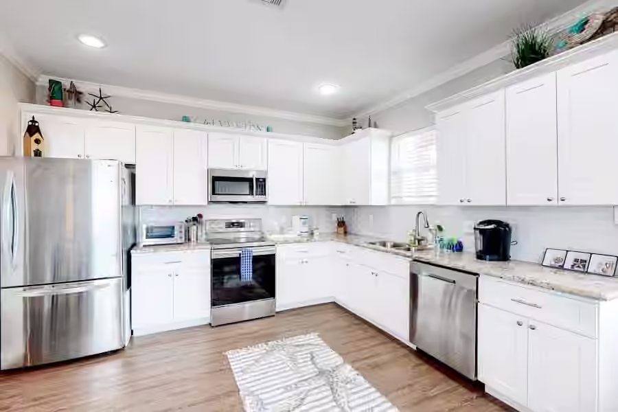 Photo 4 of 11221 Schwartz Drive, Galveston, TX