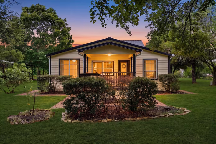 Photo 2 of 4622 Hill Side Lane, Needville, TX