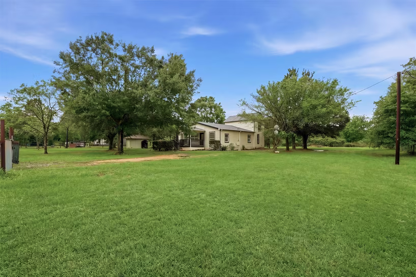 Photo 3 of 4622 Hill Side Lane, Needville, TX