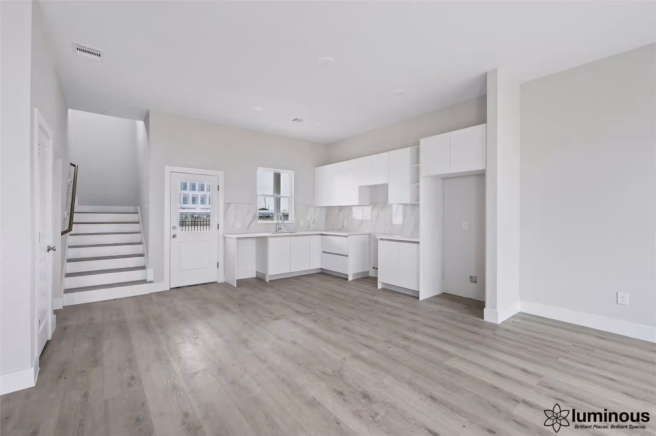 Photo 2 of 6702 Metro Boulevard 9, Houston, TX