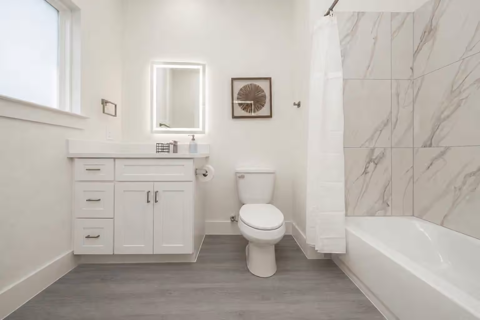 Photo 7 of 6702 Metro Boulevard 9, Houston, TX