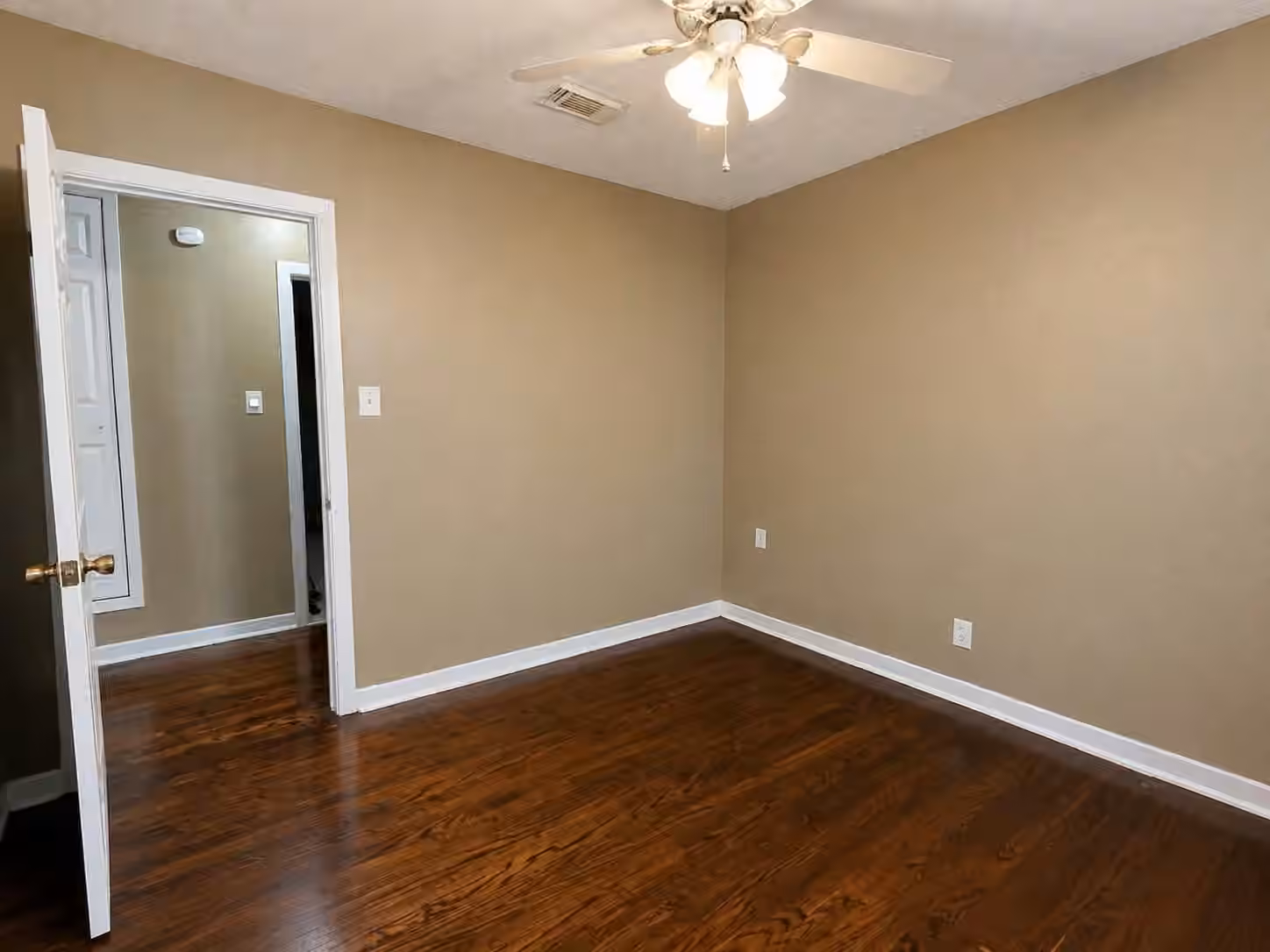 Photo 7 of 3311 Longwood Drive, Pasadena, TX