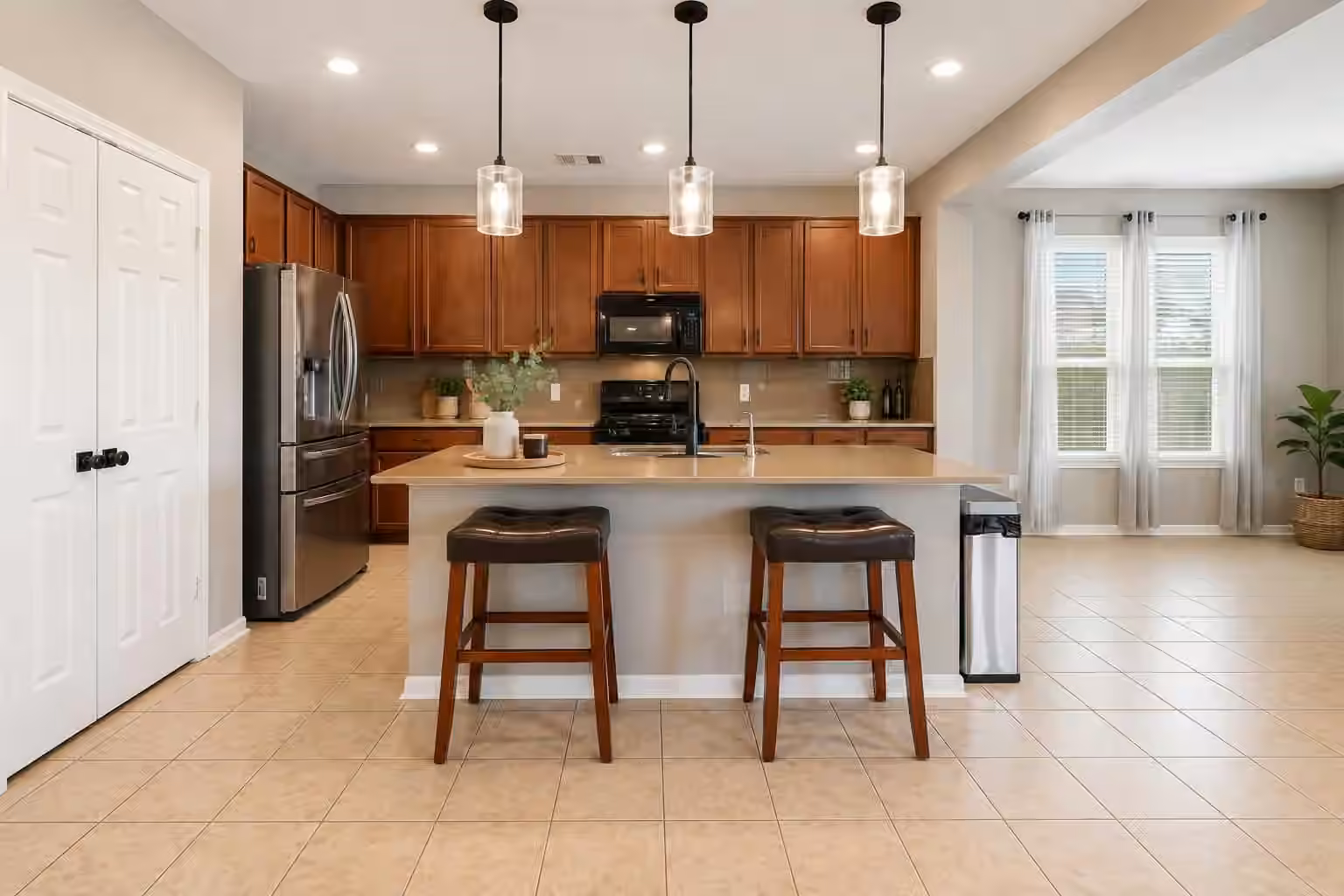 Photo 6 of 2711 Sugar Harbor Lane, Katy, TX