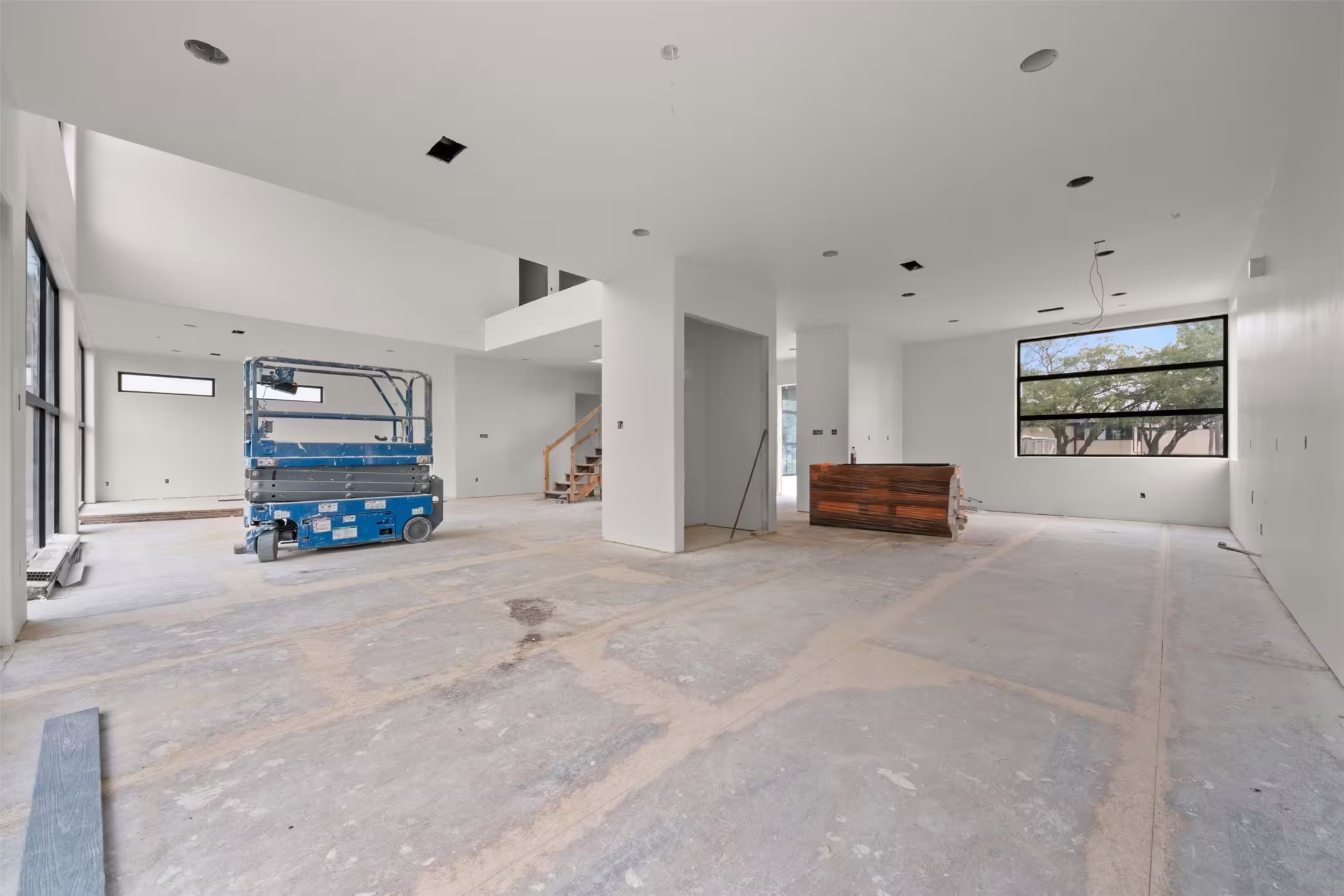 Photo 6 of 5030 Braesheather Drive, Houston, TX