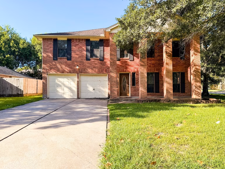 Photo of 1802 Lavaca Street, Friendswood, TX 77546