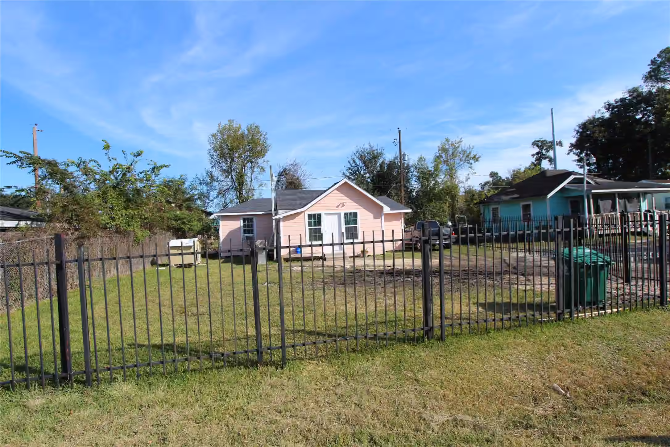 Photo 2 of 7622 West Street, Houston, TX