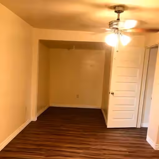 Photo 7 of 7622 West Street, Houston, TX