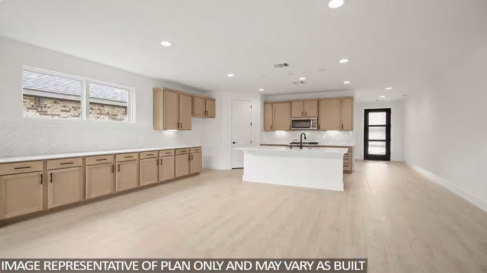 Photo 3 of 420 Springfield Terrace Drive, Conroe, TX