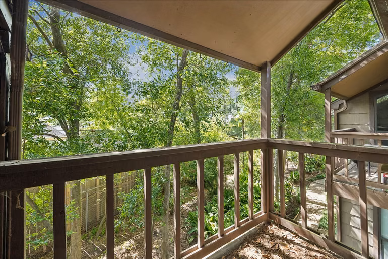 Photo 5 of 11711 Memorial Drive 203, Houston, TX