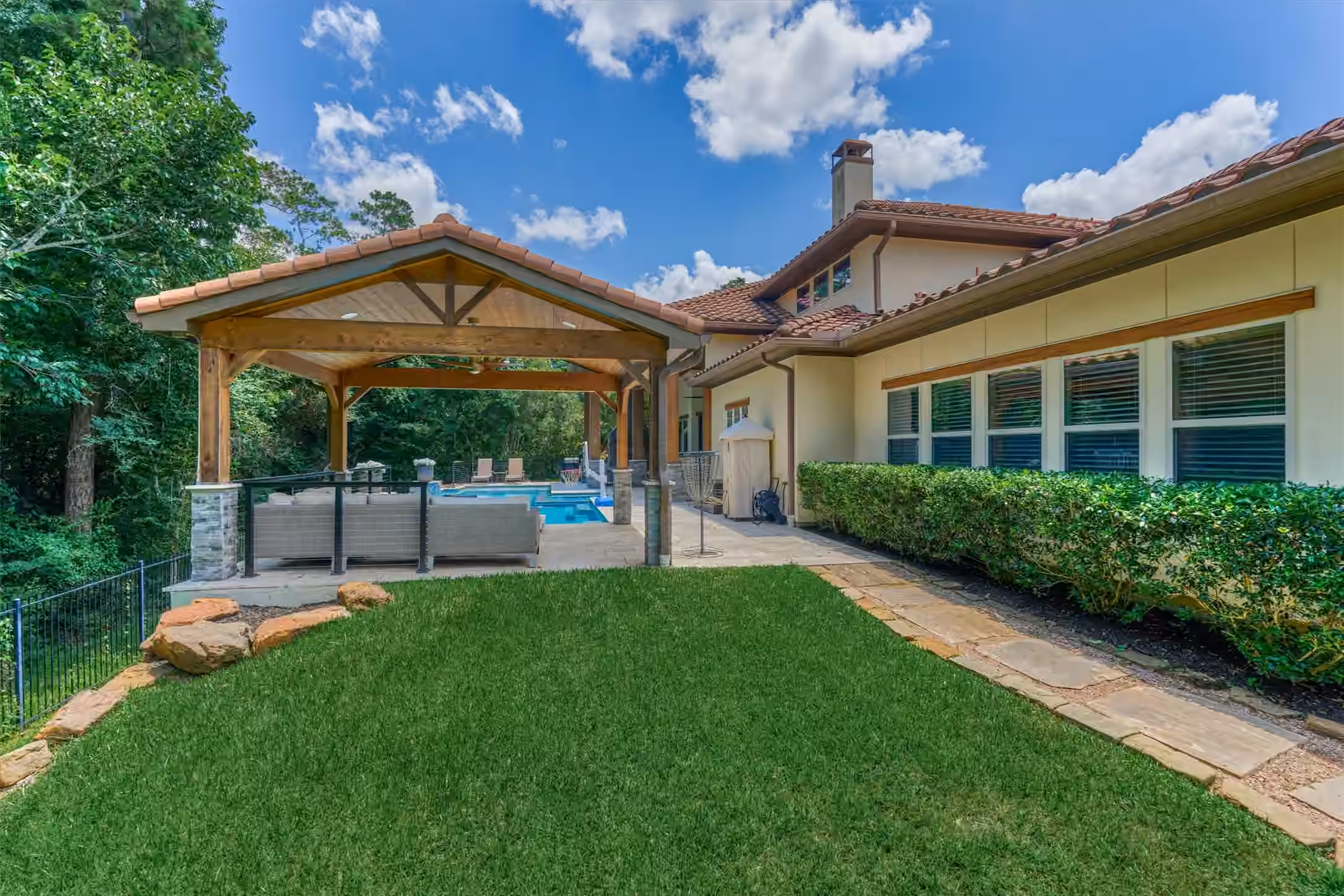 Photo 4 of 59 Freesia Court, The Woodlands, TX