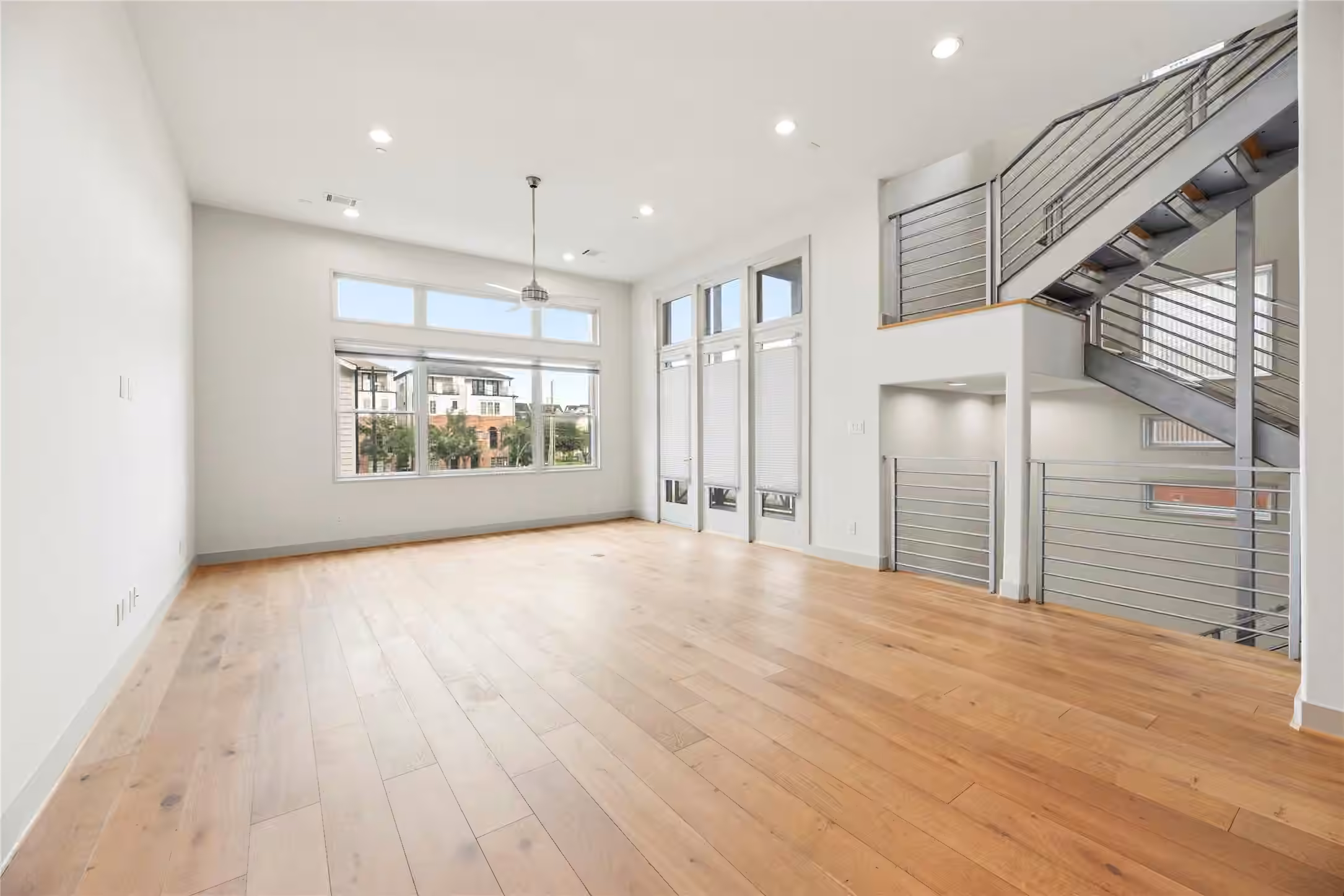 Photo 7 of 723 Nagle Street, Houston, TX