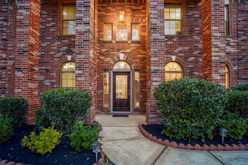 Photo 5 of 9003 Argonne Stone Lane, Conroe, TX