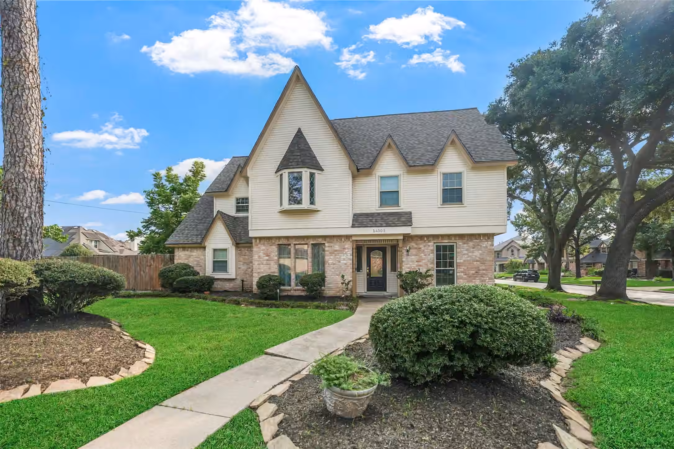Photo of 24302 Hollywick Drive, Tomball, TX