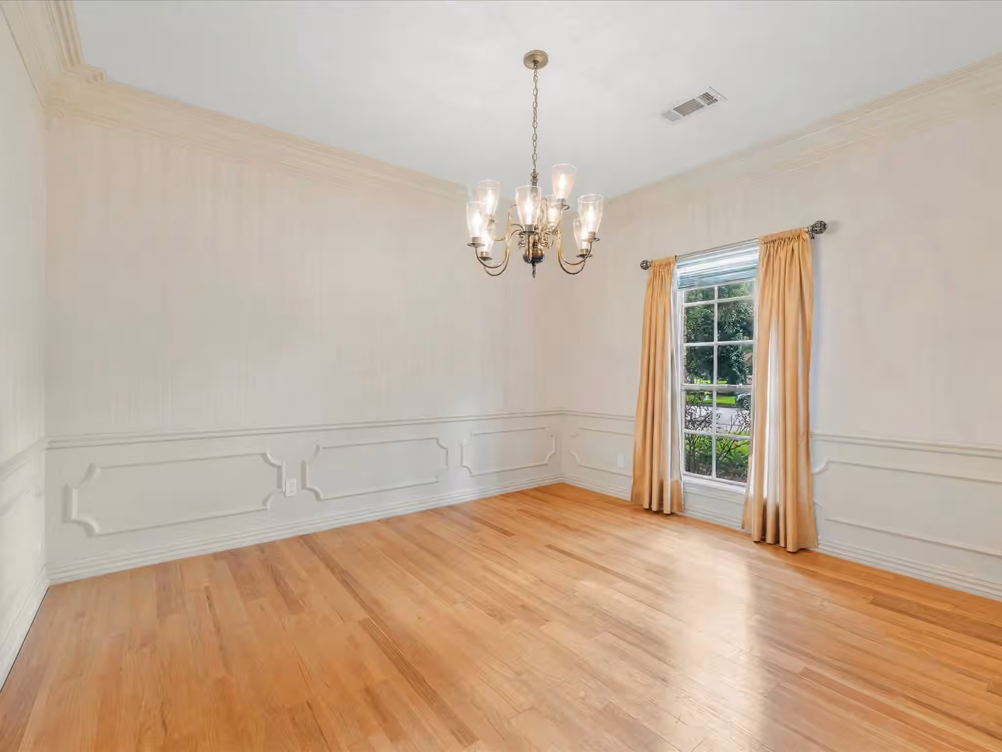 Photo 5 of 926 Caswell Court, Katy, TX