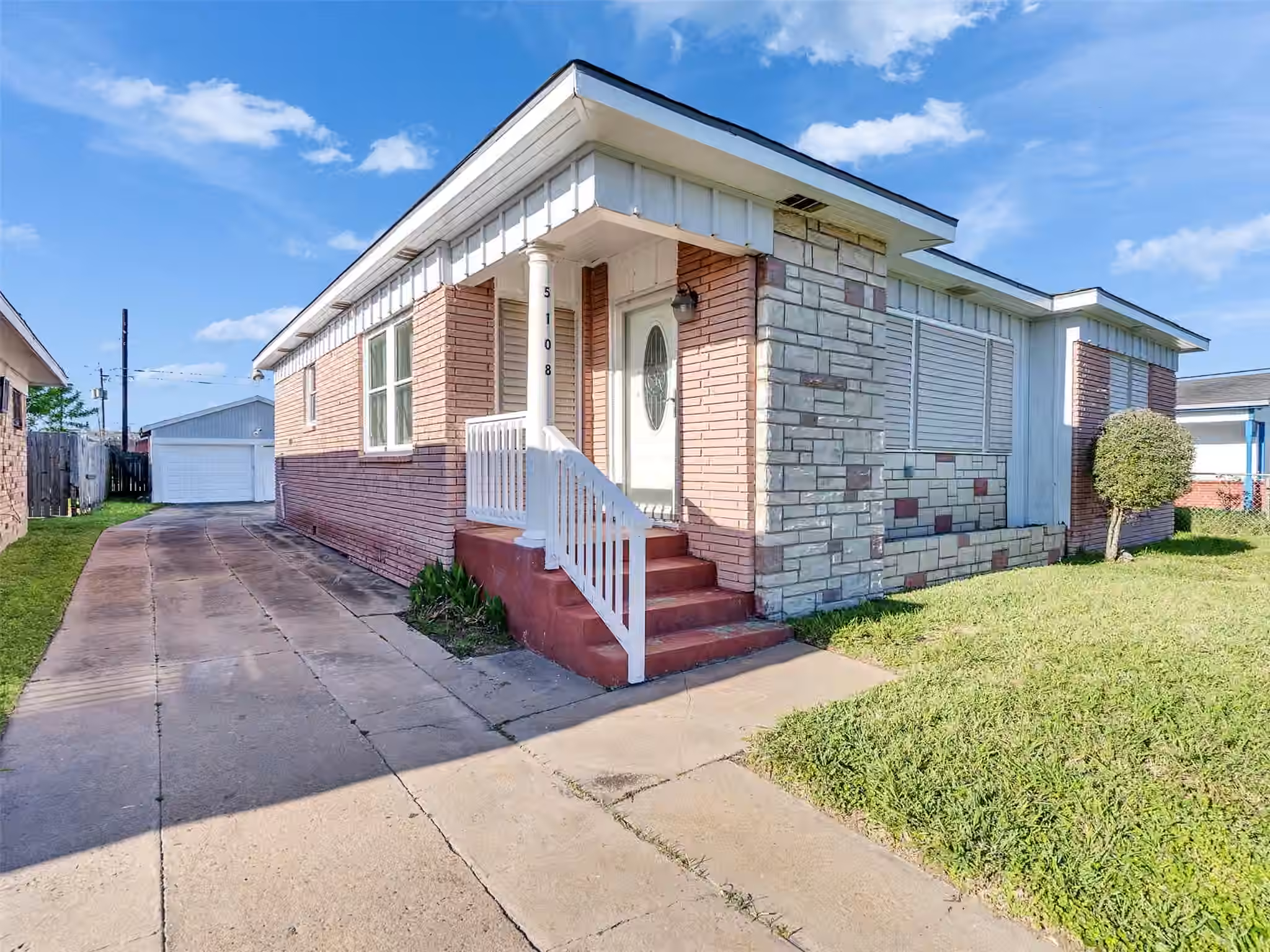 Photo of 5108 Avenue L Street, Galveston, TX