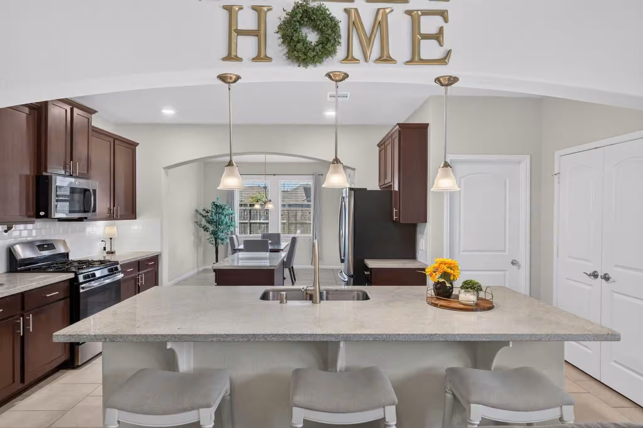 Photo 3 of 14130 Sunrise Arbor Lane, Cypress, TX