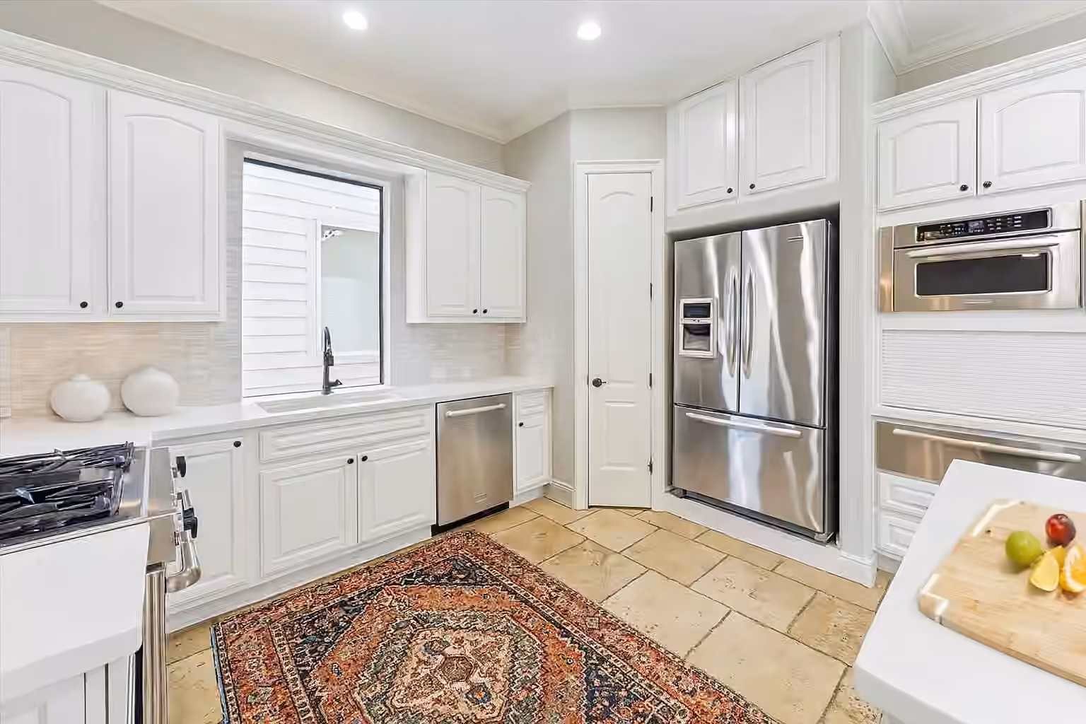 Photo 5 of 1512 Thompson Street 3, Houston, TX