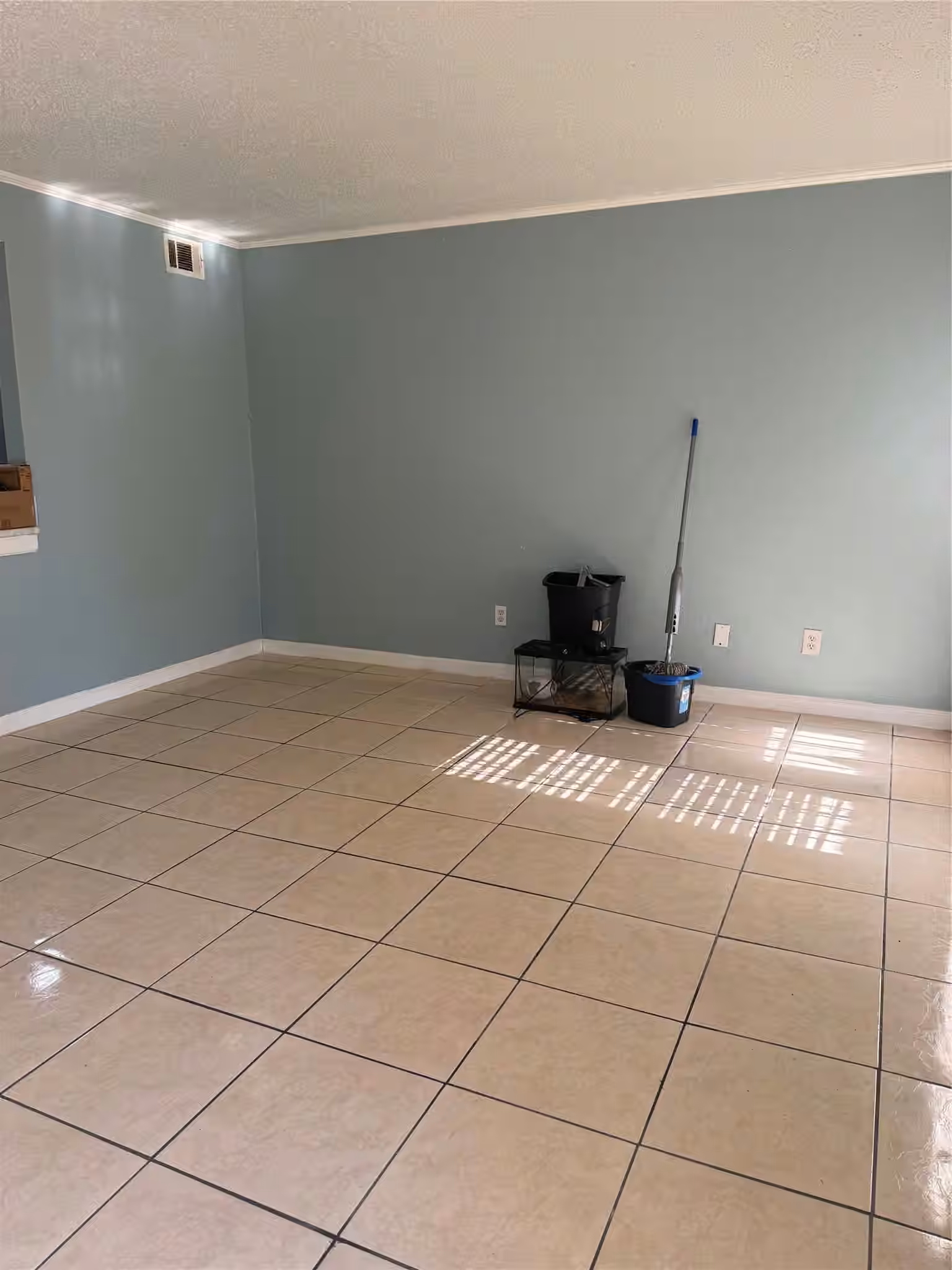 Photo 2 of 7402 Alabonson Road 407, Houston, TX