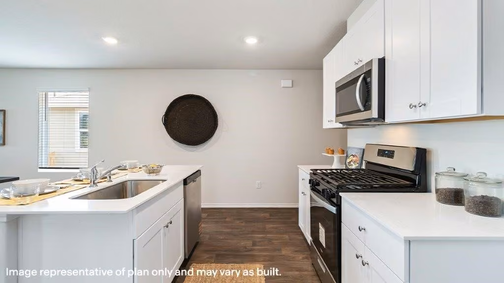 Photo 4 of 1241 Hickory Grove Street, Brenham, TX