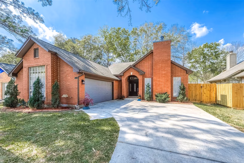 Photo of 5439 Fern Park Drive, Kingwood, TX