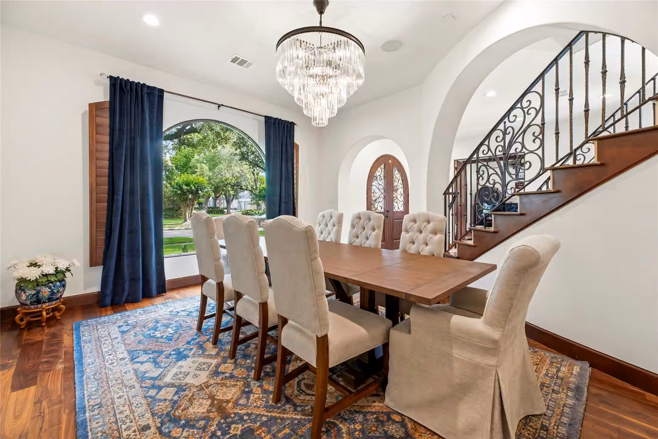 Photo 5 of 3803 Drake Street, Houston, TX