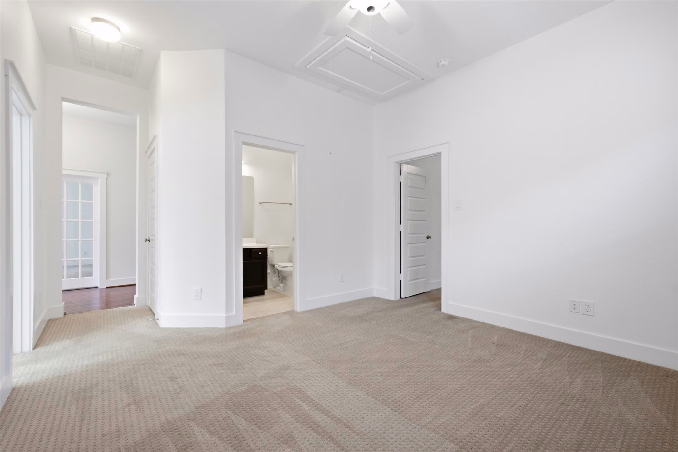Photo 7 of 16807 Seminole Ridge Drive, Cypress, TX