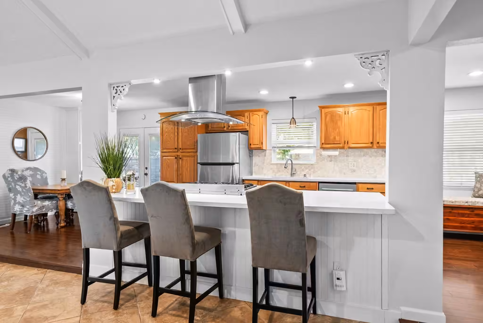 Photo 6 of 2210 Joel Wheaton Road, Houston, TX