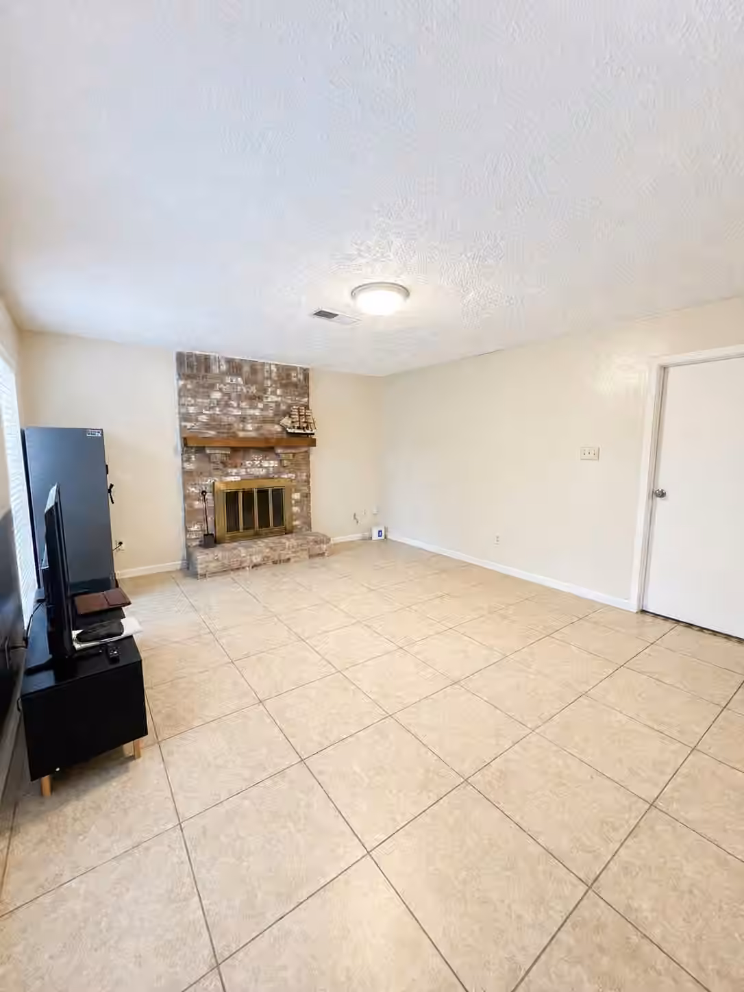 Photo 3 of 15219 Mcconn Street, Houston, TX