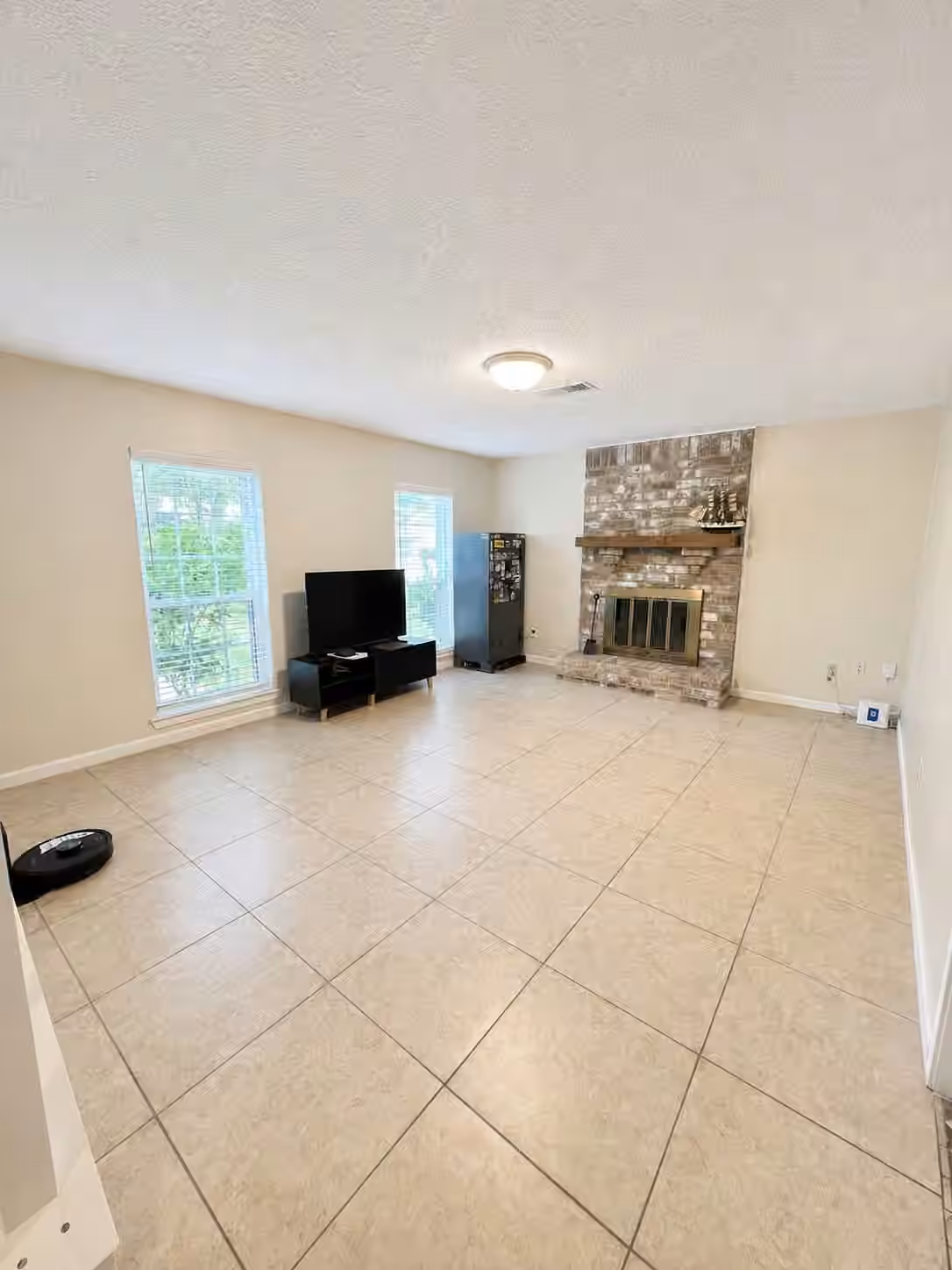 Photo 4 of 15219 Mcconn Street, Houston, TX