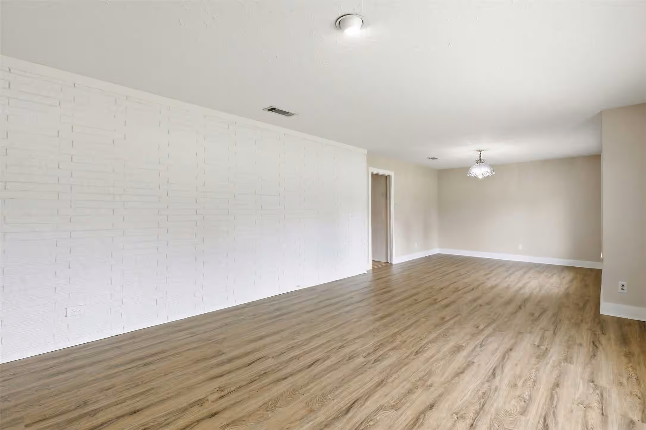 Photo 6 of 120 Caldwell Street, Baytown, TX