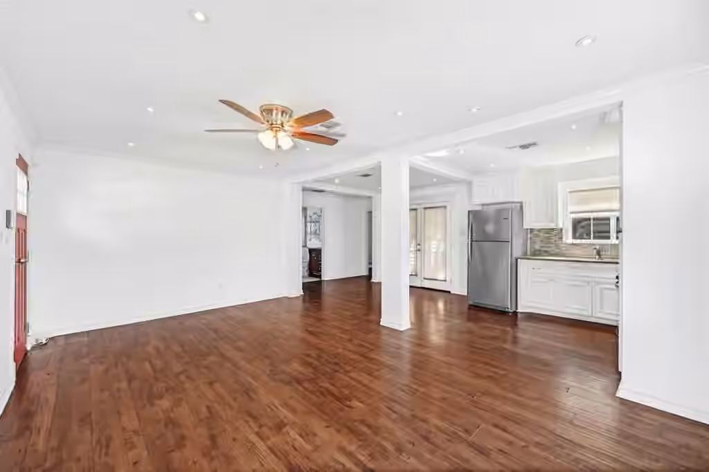 Photo 6 of 806 Gale Street, Houston, TX