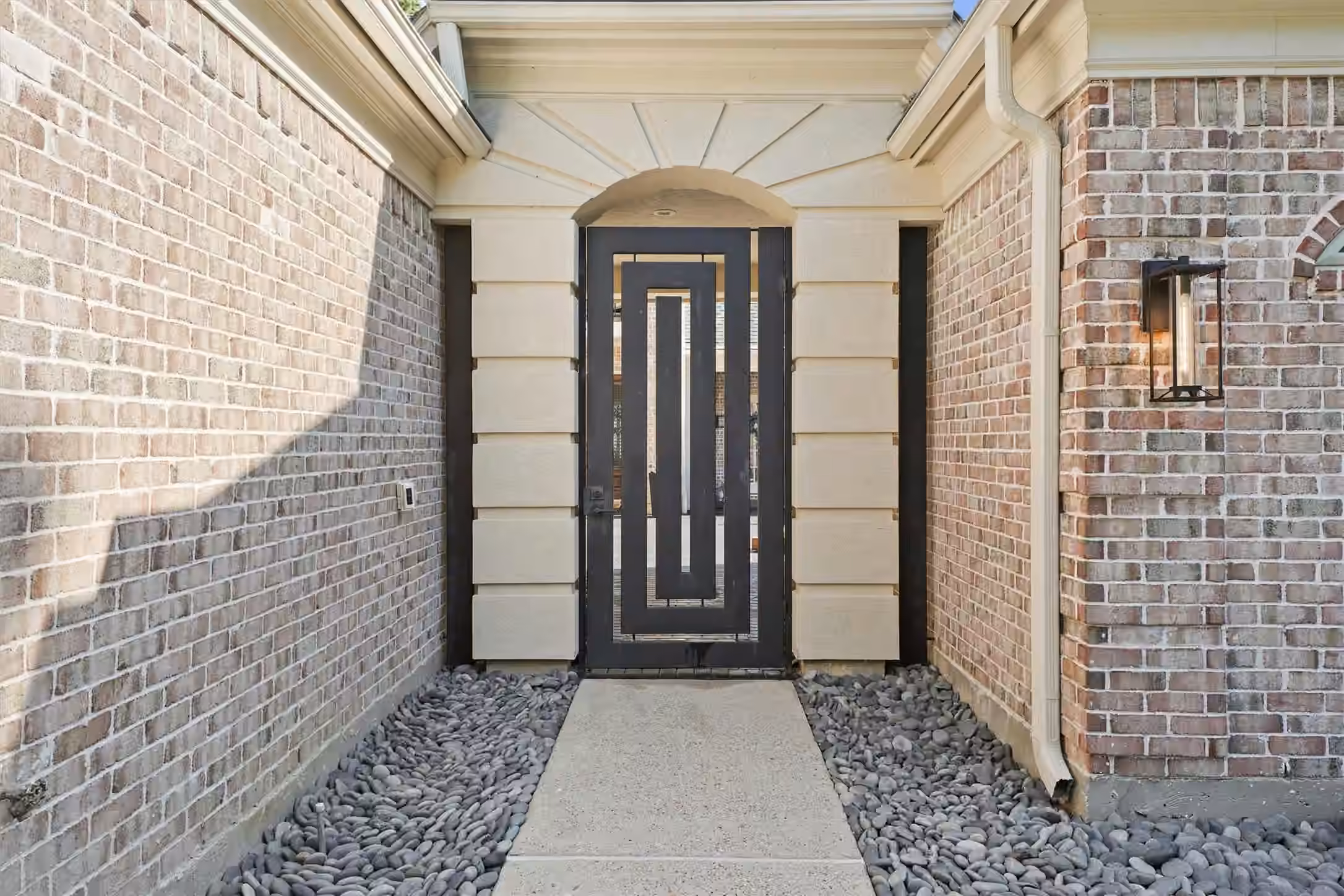 Photo 4 of 4214 Hidden Links Court, Kingwood, TX
