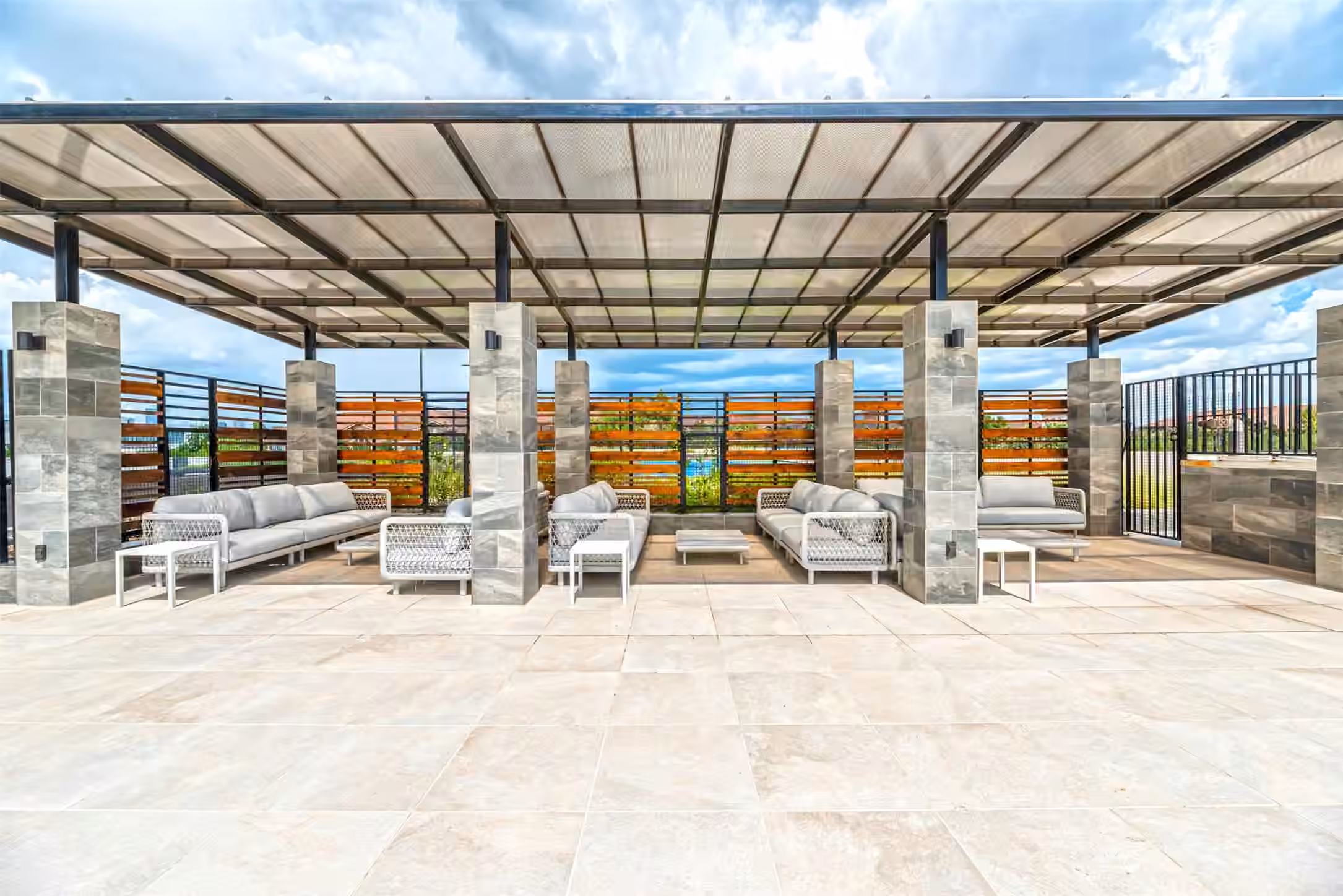 Photo 4 of 1701 Hermann Drive 17D, Houston, TX