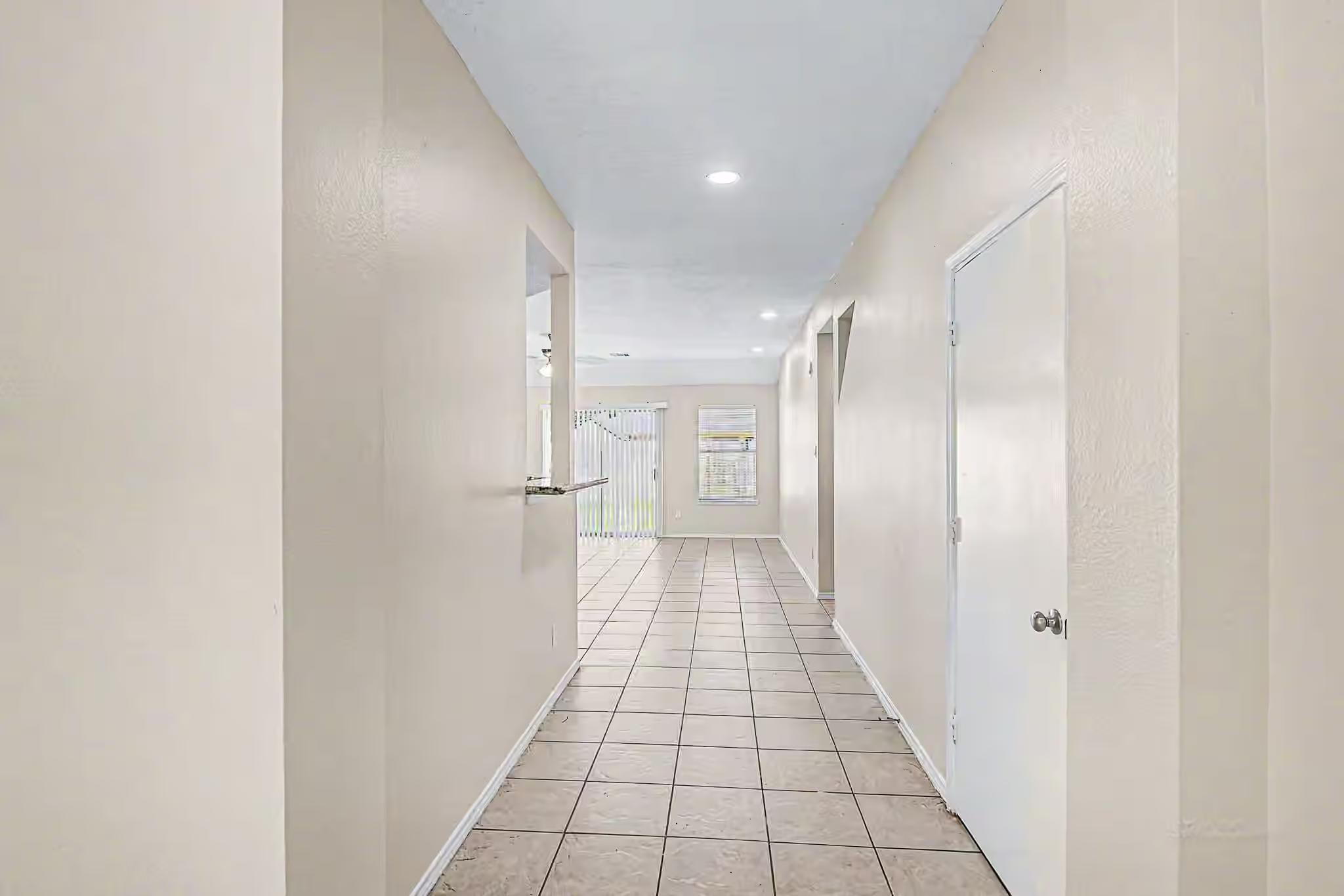 Photo 6 of 6375 Crossway Drive, Houston, TX